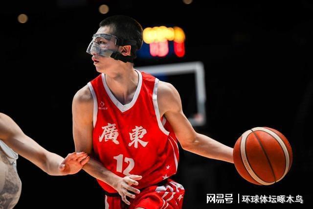 拿下NBA总冠军的纽约尼克斯队,还是联盟赚钱高手