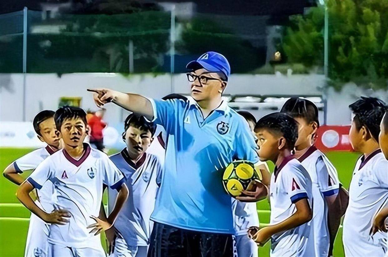 突尼斯足协确认换帅，前沙特主帅雷纳尔接任